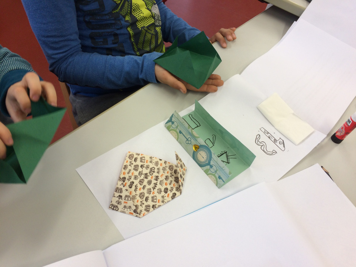 Faltgeschichte - Schlossschule Ahrensburg